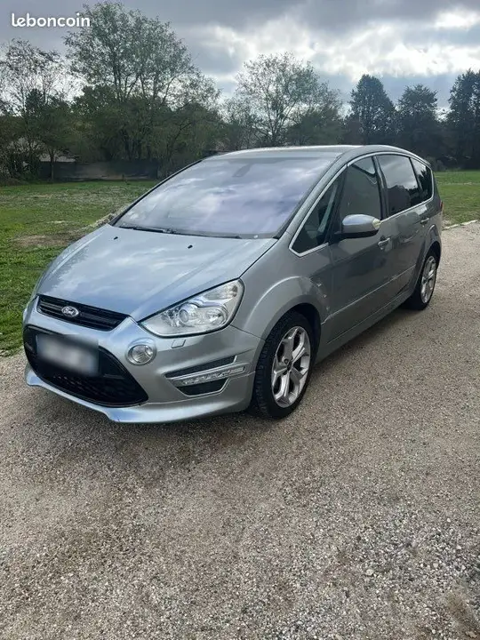 Ford S-Max