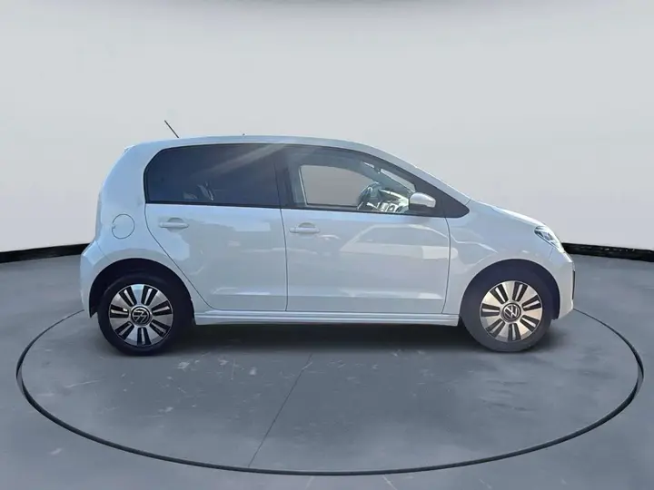 Volkswagen E-Up! 2023 photo 5