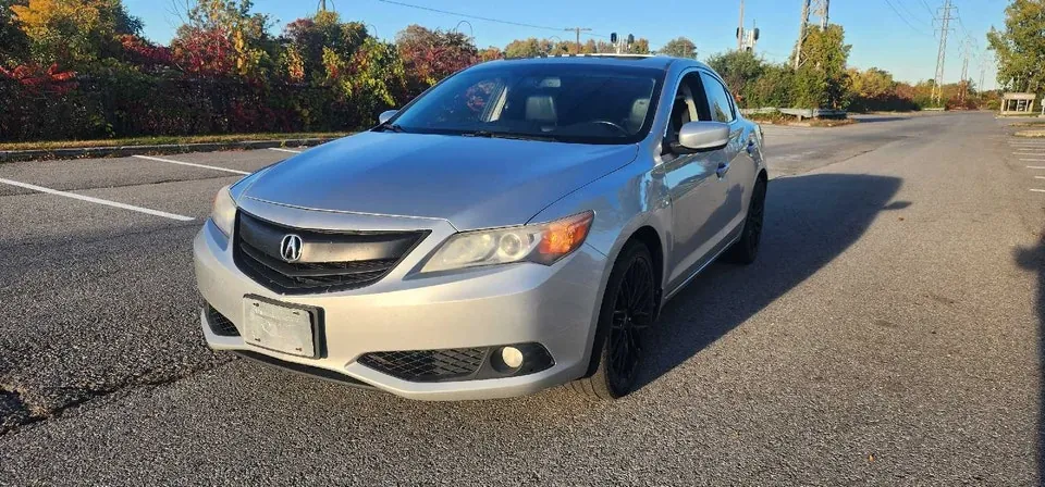 Acura Ilx 2013 photo 2