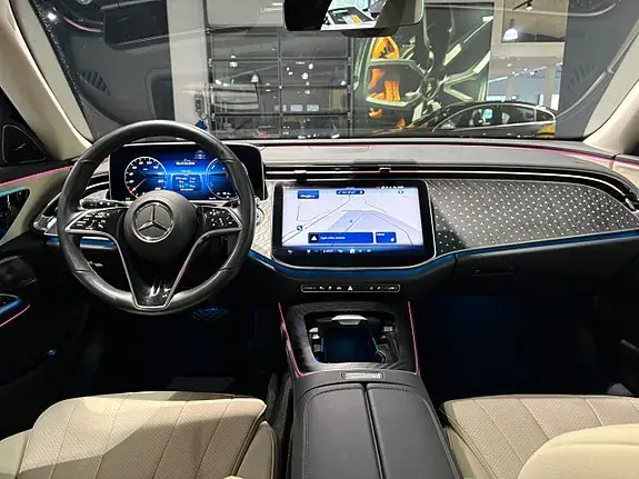 Mercedes-Benz E 300 2024 photo 4