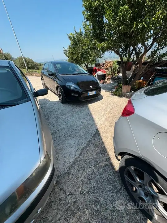 Fiat Punto 2013 photo 4