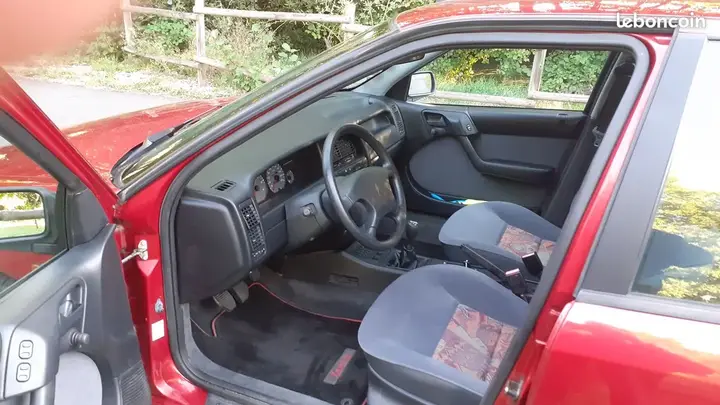 Citroen Xantia 1996 photo 4