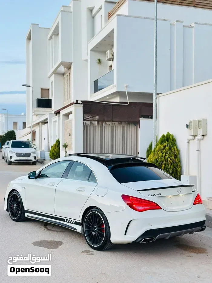 Mercedes-Benz Cla 45 Amg 2016 photo 2