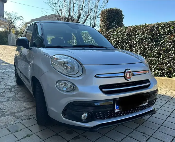 Fiat 500L 2019 photo 2
