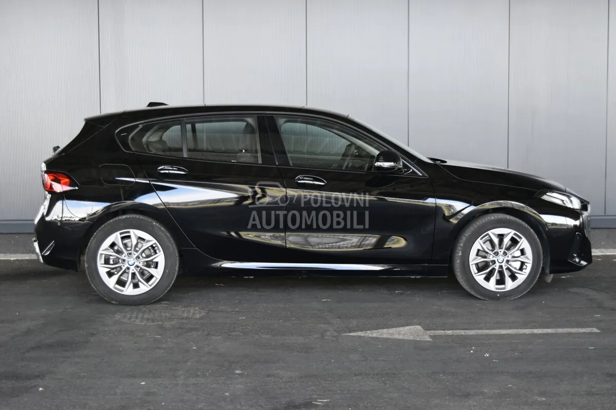 BMW 116 2026 photo 3