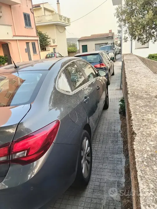 Opel Astra 2015 photo 3