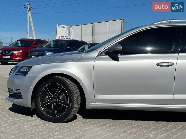 Skoda Octavia 2020 photo 5