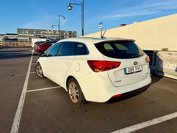 Kia Ceed 2013 photo 2
