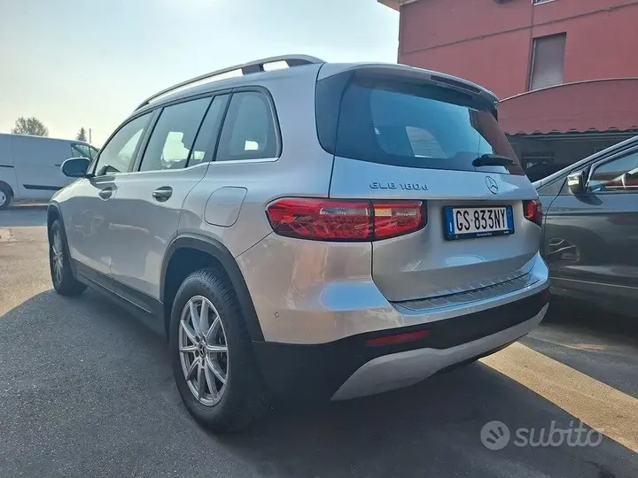 Mercedes-Benz Glb 2024 photo 2