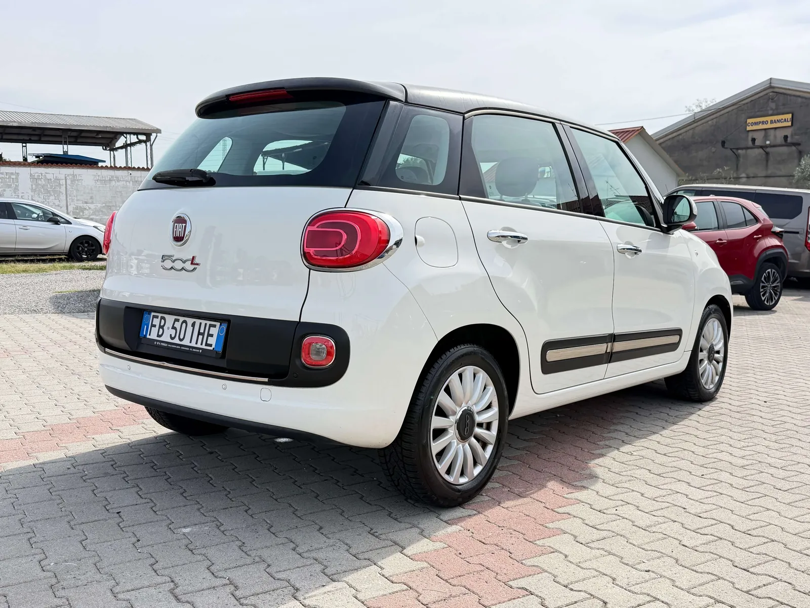 Fiat 500L 2015 photo 4