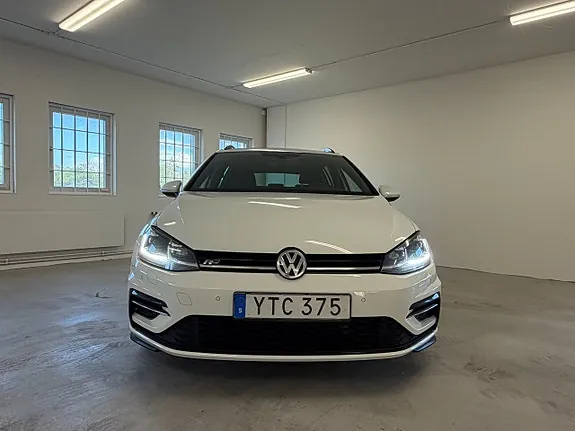 Volkswagen Golf I 2019 photo 4
