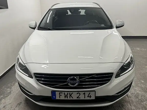 Volvo V60 2018 photo 3