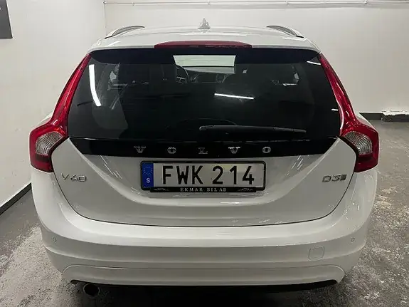 Volvo V60 2018 photo 5