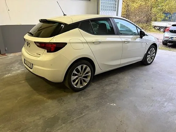 Opel Astra 2019 photo 4