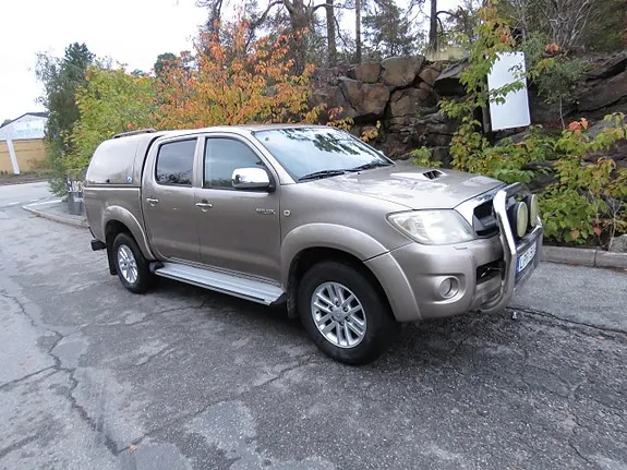 Toyota Hilux 2011 photo 2
