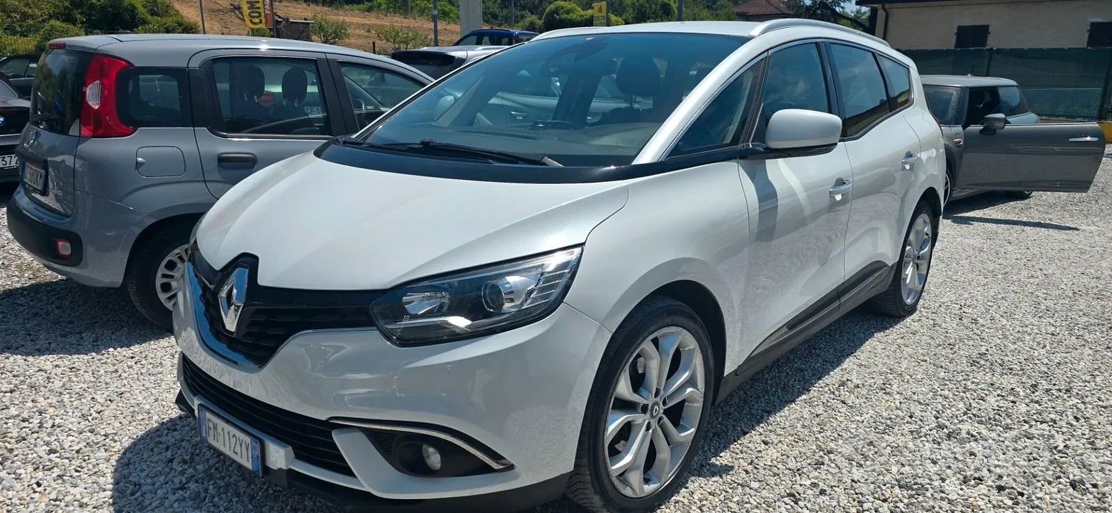 Renault Grand Scenic 2017 photo 5