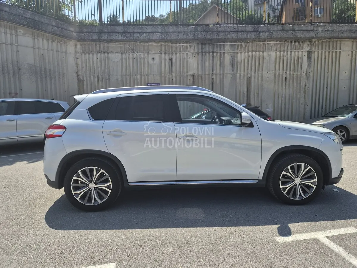 Peugeot 4008 2013 photo 2
