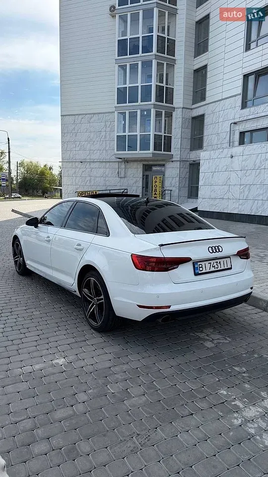 Audi A4 2015 photo 5