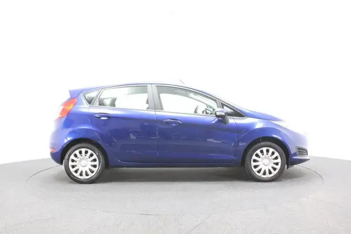 Ford Fiesta 2015 photo 3