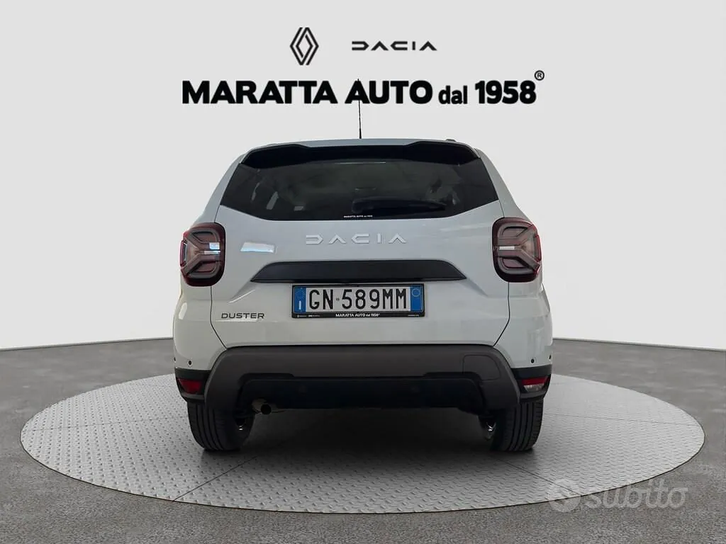 Dacia Duster 2023 photo 3