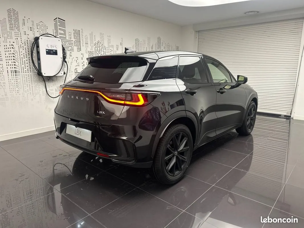 Lexus Lbx 2026 photo 5