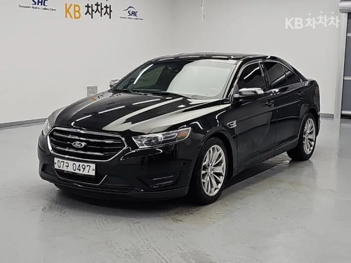 Ford Taurus