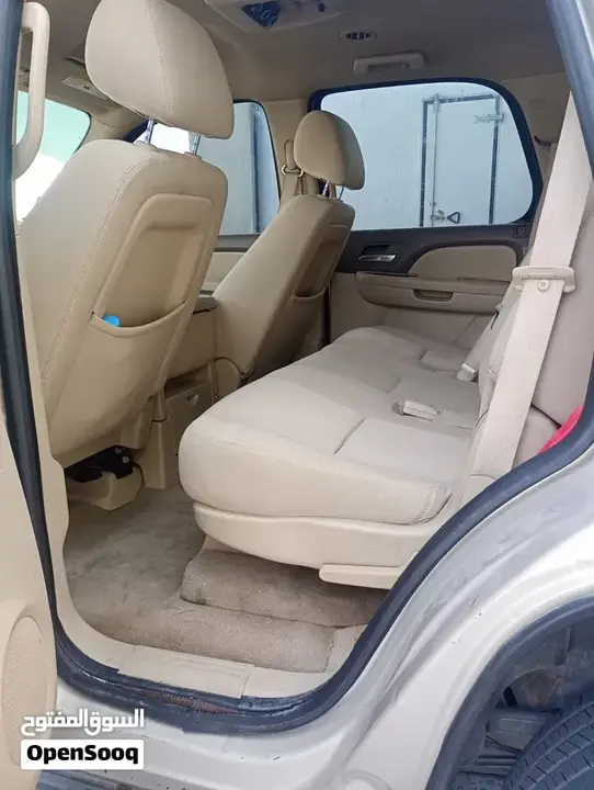 Chevrolet Tahoe 2010 photo 2