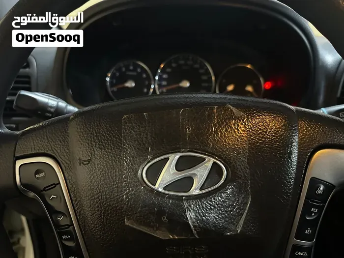 Hyundai Santa Fe 2013 photo 3