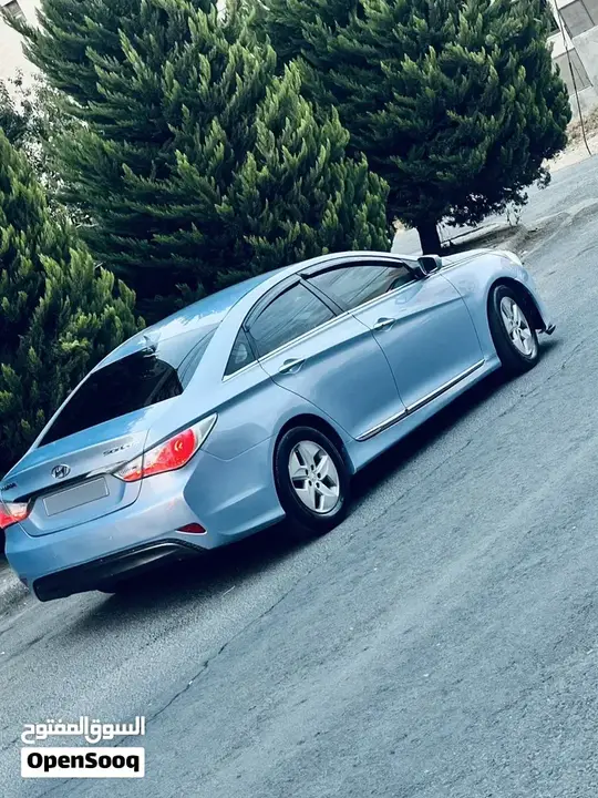 Hyundai Sonata 2011 photo 4