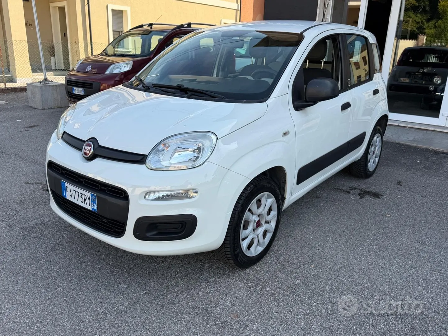 Fiat Panda 2015 photo 2