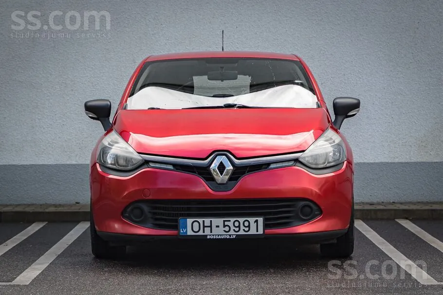Renault Clio 2016 photo 2