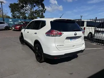 Nissan X-Trail 2015 photo 4