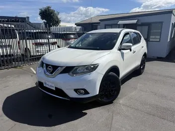 Nissan X-Trail 2015 photo 2