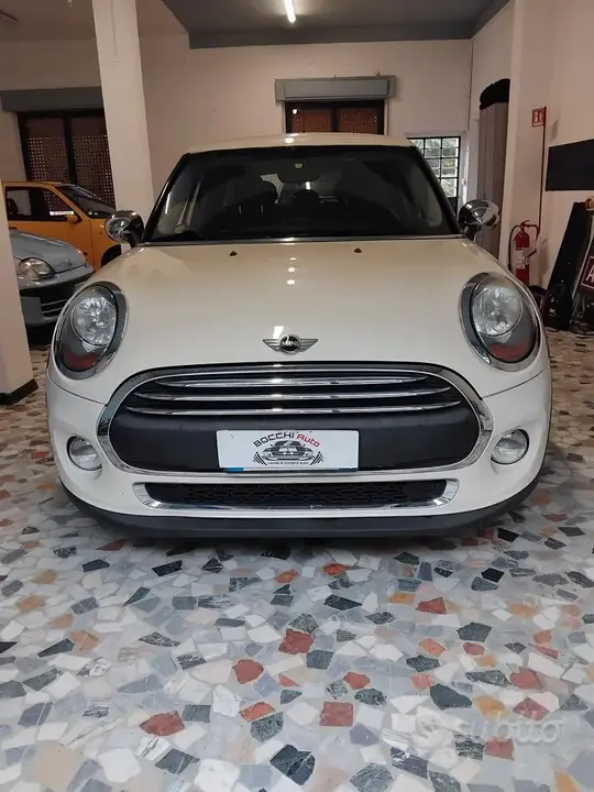 Mini Mini One 2015 photo 3
