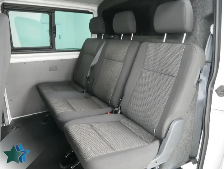 Volkswagen Transporter 2023 photo 5