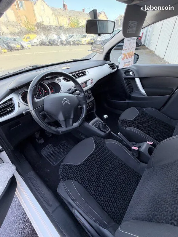 Citroen C3 2010 photo 5
