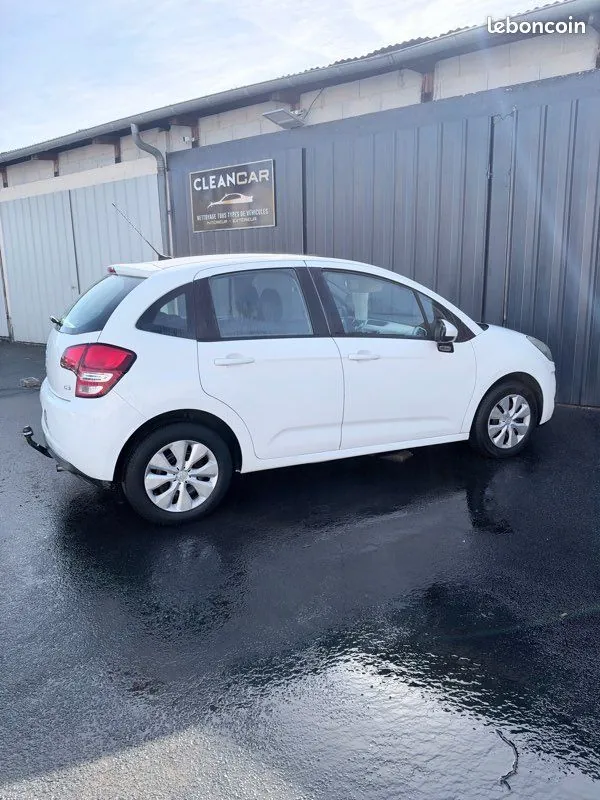 Citroen C3 2010 photo 4