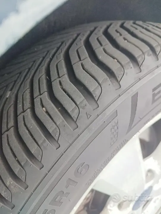Ford Focus 2006 photo 2