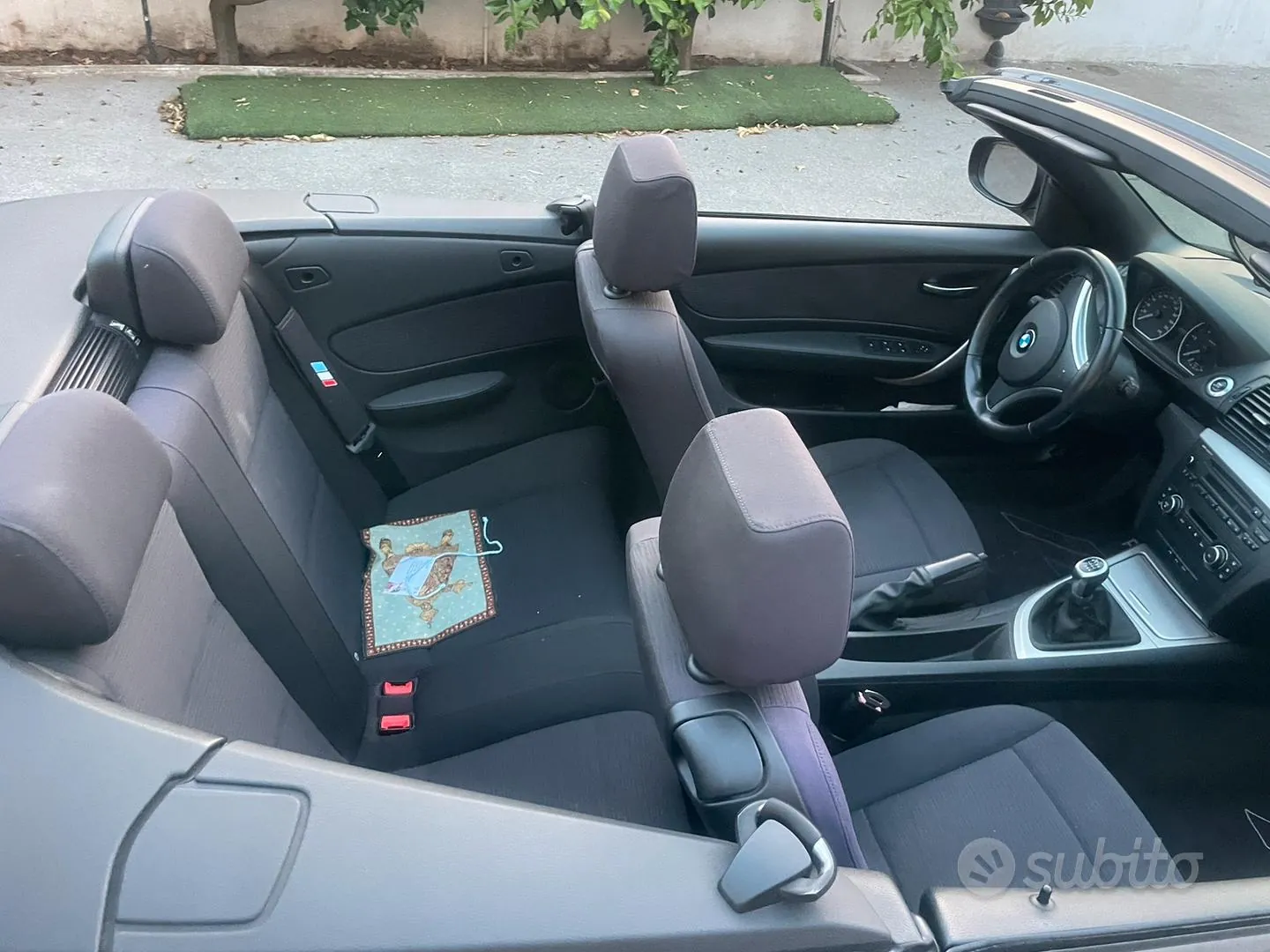 BMW 1 Series 2010 photo 4