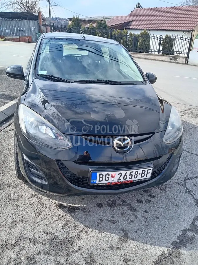 Mazda 2
