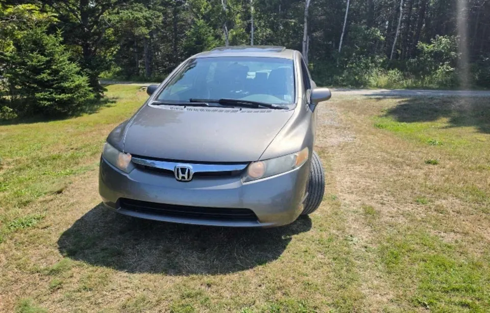 Honda Civic 2010 photo 4