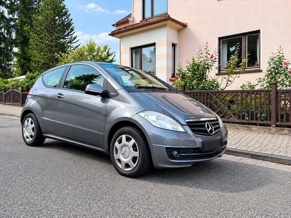 Mercedes-Benz A160