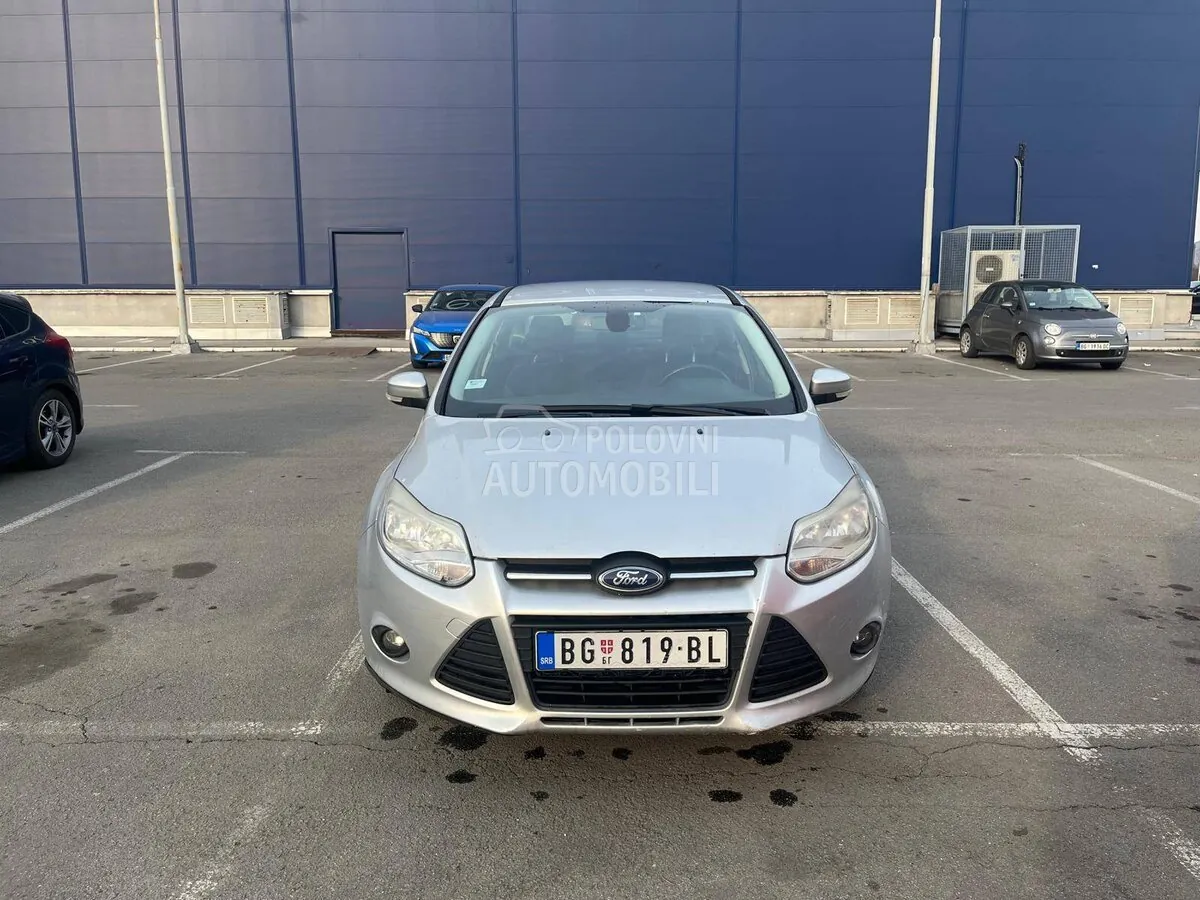 Ford Focus 2014 photo 2
