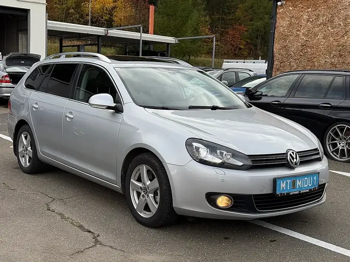 Volkswagen Golf 2011 photo 3