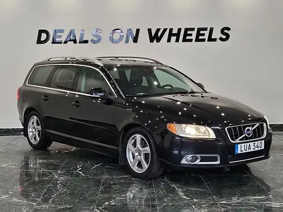 Volvo V70 2012 photo 3