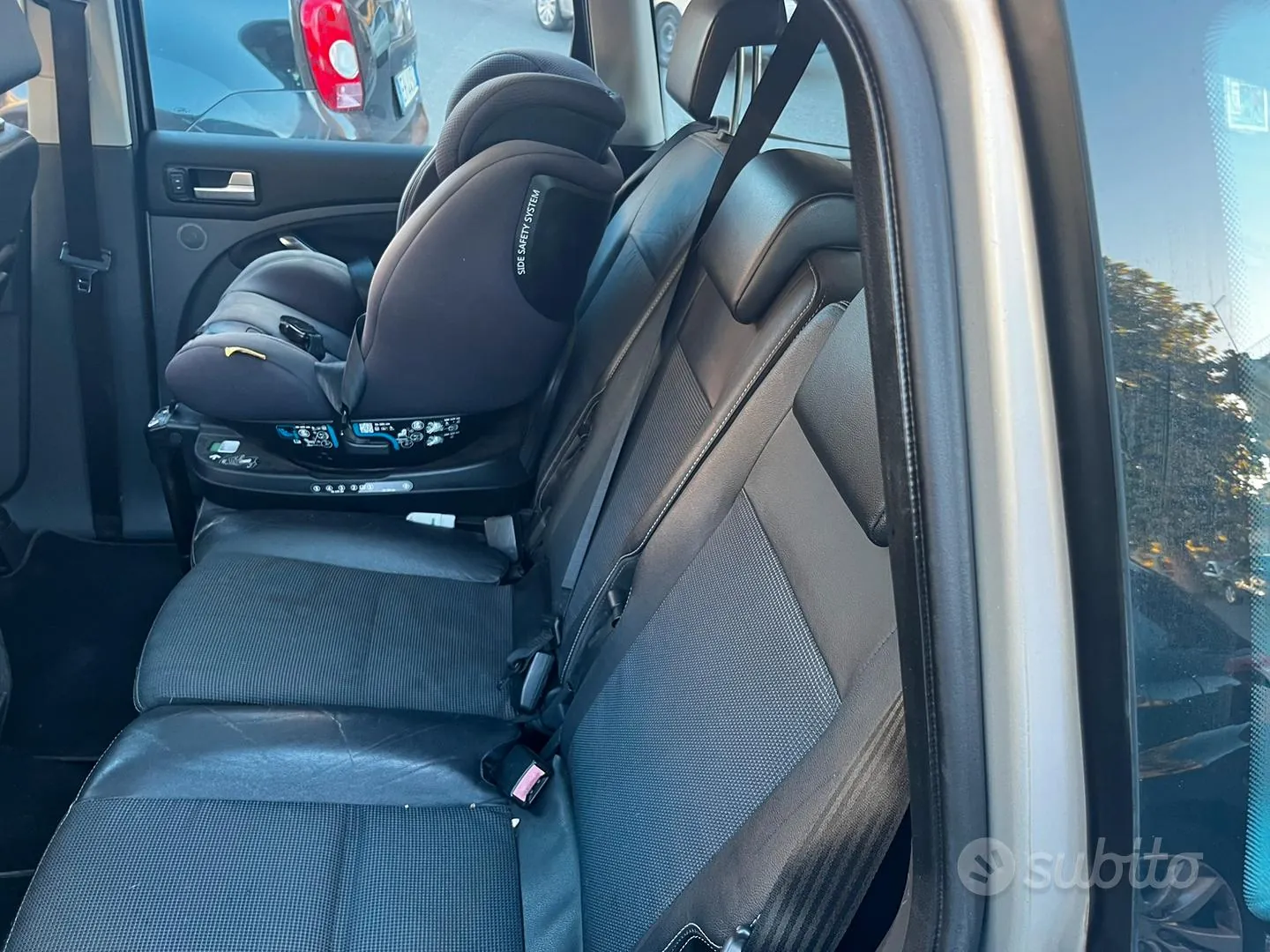 Ford C-Max 2007 photo 4
