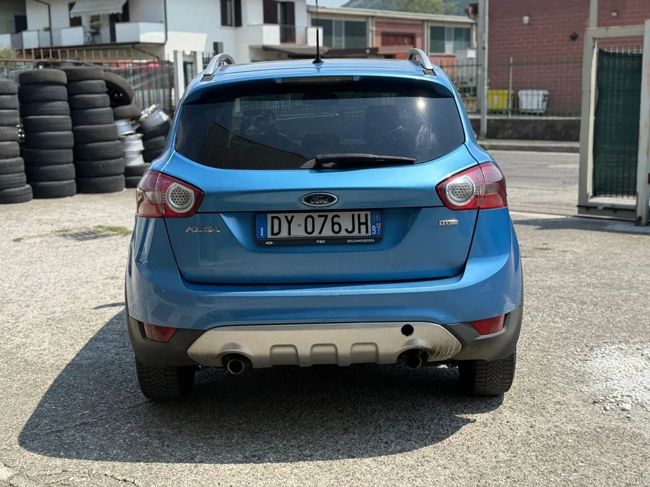 Ford Kuga 2010 photo 4