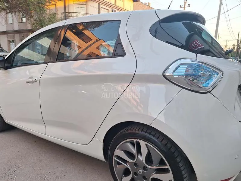 Renault Zoe 2014 photo 5