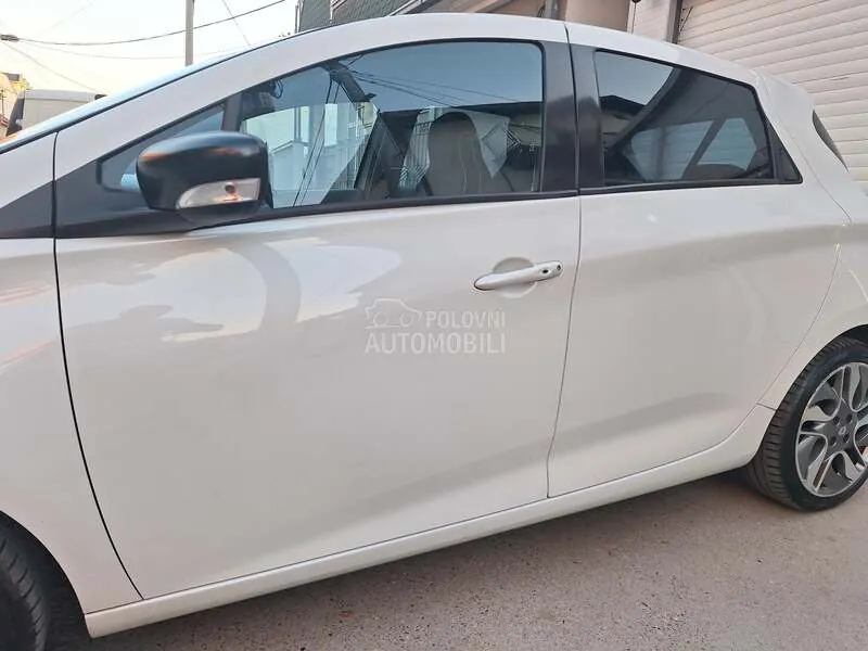 Renault Zoe 2014 photo 4