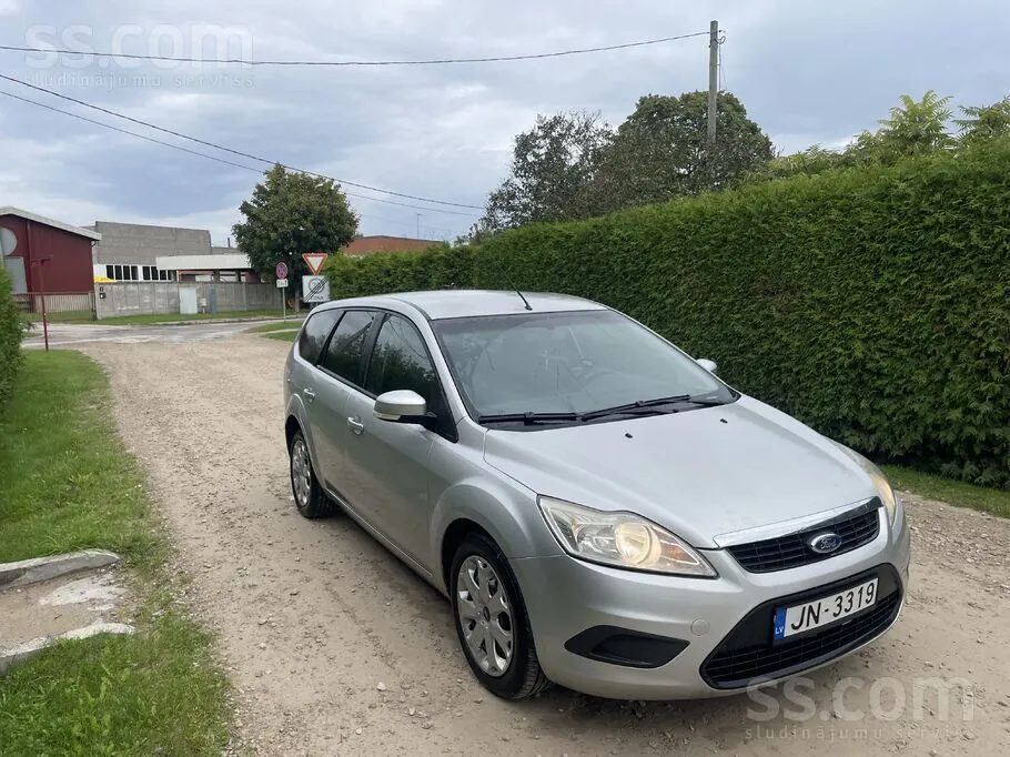 Ford Focus 2009 photo 3